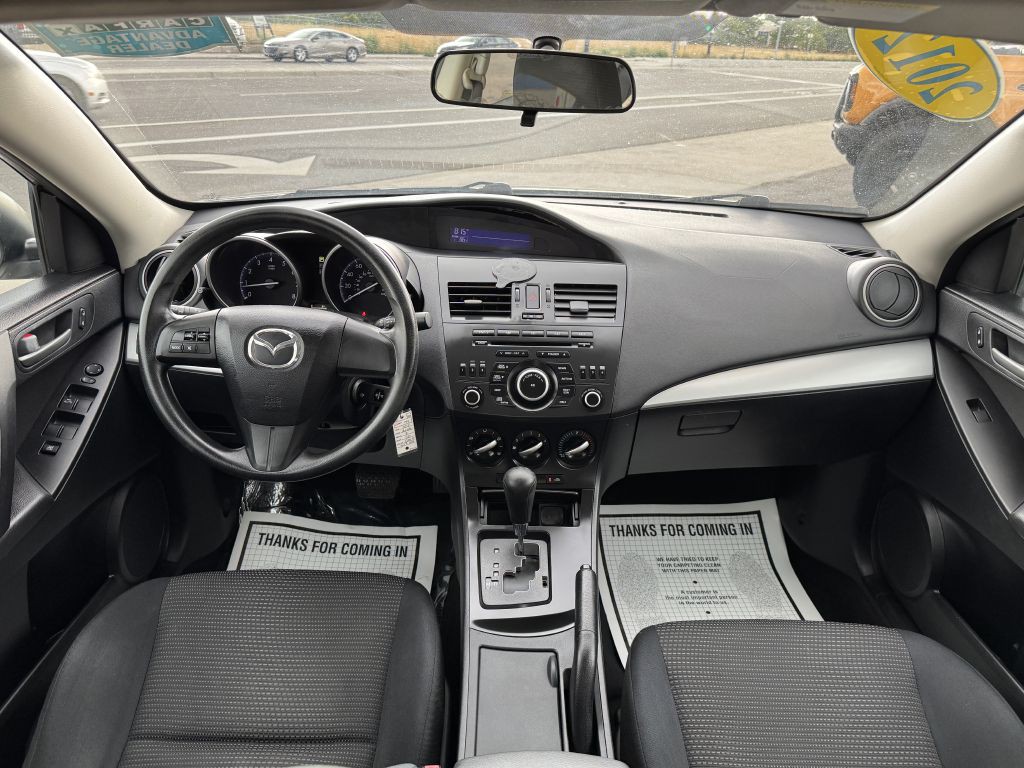 2012 Mazda Mazda3 Image 17