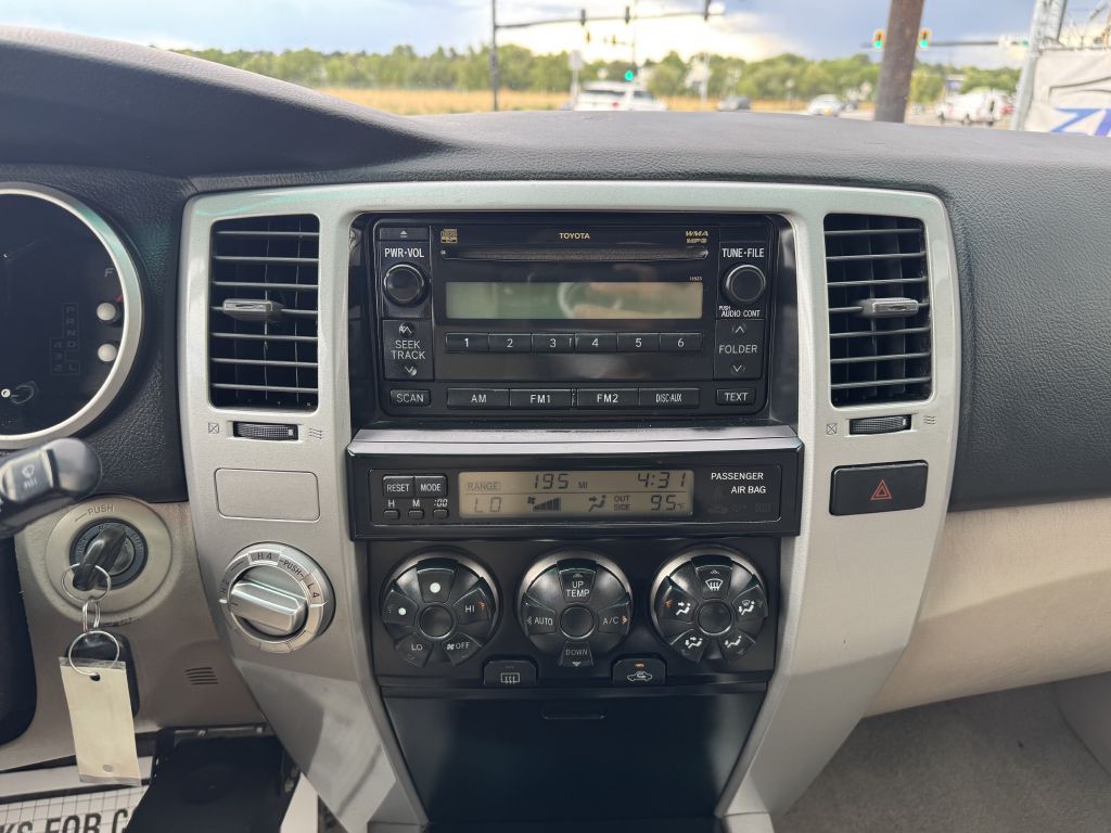 2009 Toyota 4Runner Image 18