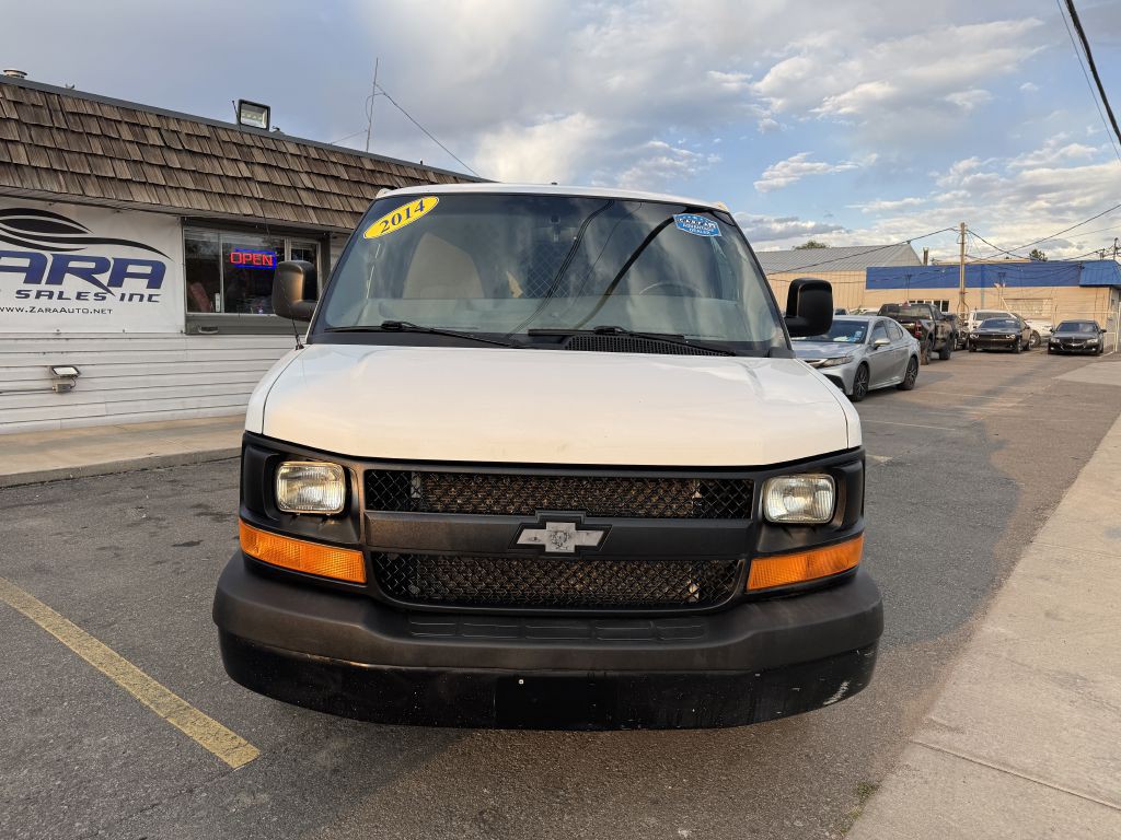 2014 Chevrolet Express Image 2