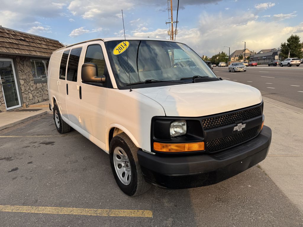 2014 Chevrolet Express Image 9