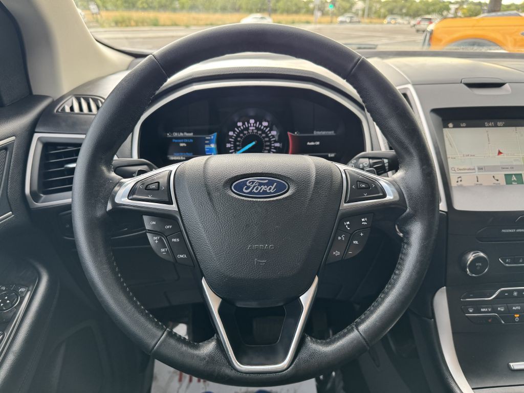 2018 Ford Edge Image 20