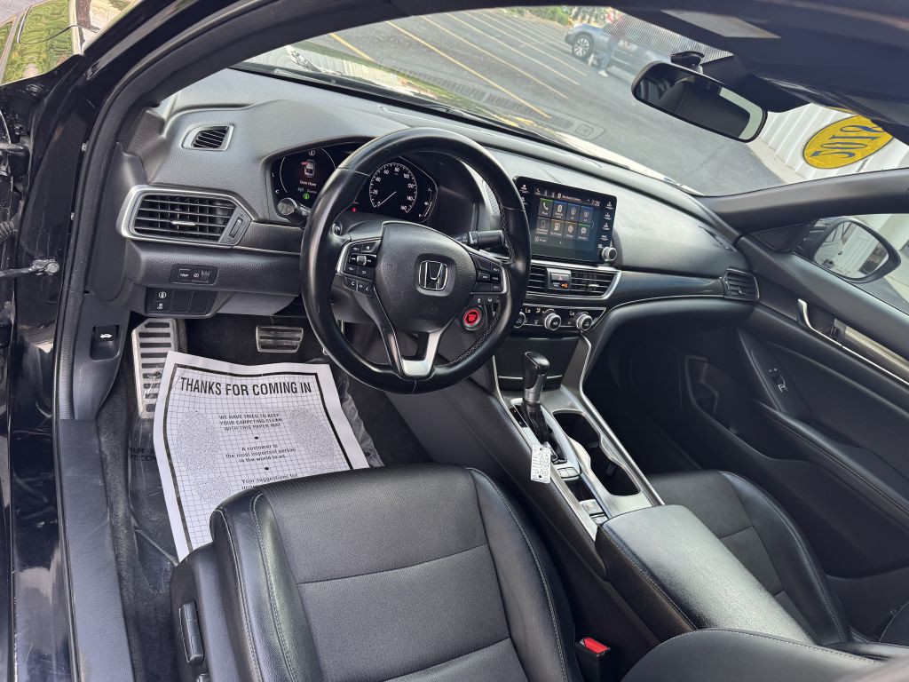 2018 Honda Accord Image 14