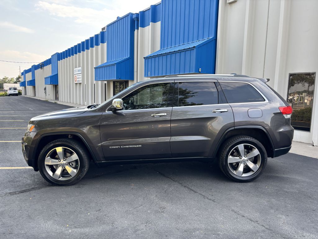 2016 Jeep Grand Cherokee Image 2