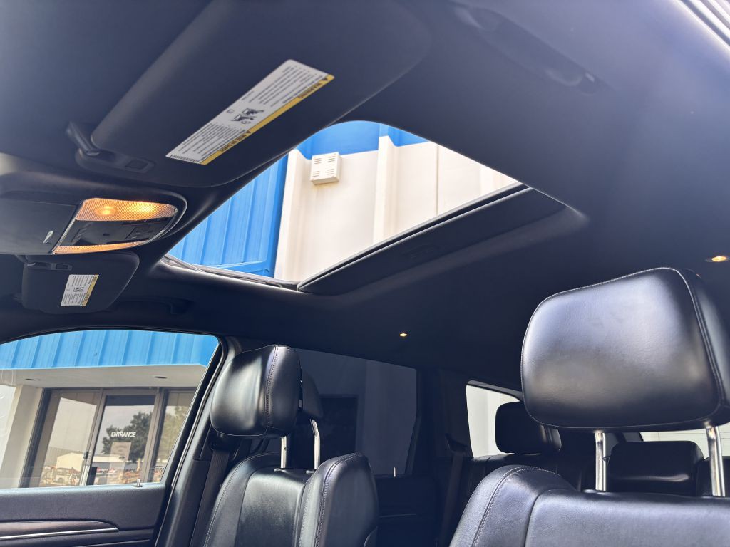2016 Jeep Grand Cherokee Image 12