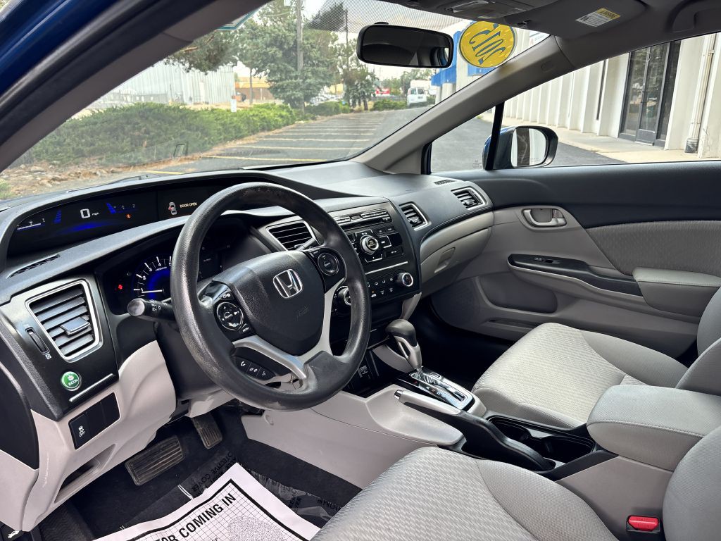 2015 Honda Civic Image 11