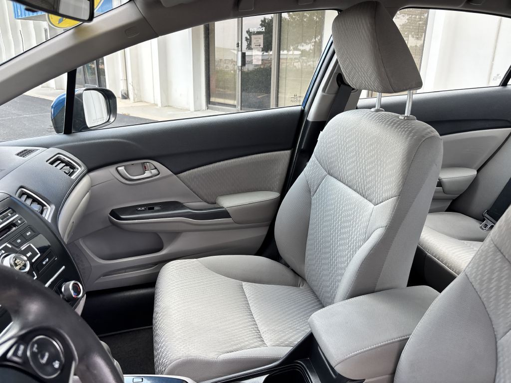 2015 Honda Civic Image 14