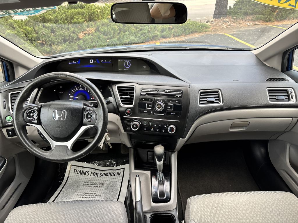 2015 Honda Civic Image 17