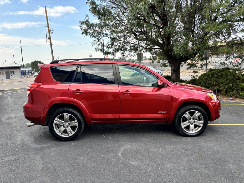 2011 Toyota Rav4 Image 8
