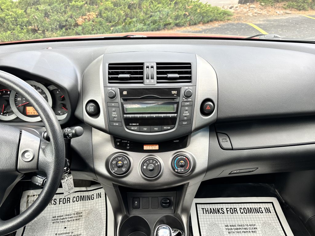 2011 Toyota Rav4 Image 20
