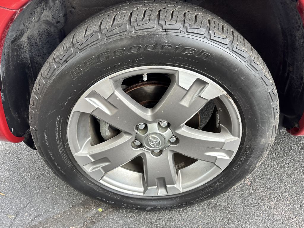 2011 Toyota Rav4 Image 27