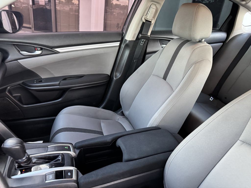 2016 Honda Civic Image 13