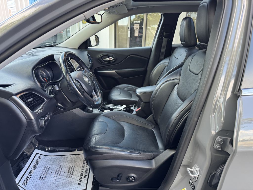 2021 Jeep Cherokee Image 11
