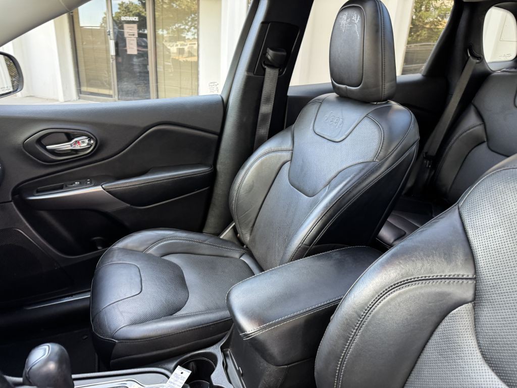 2021 Jeep Cherokee Image 13