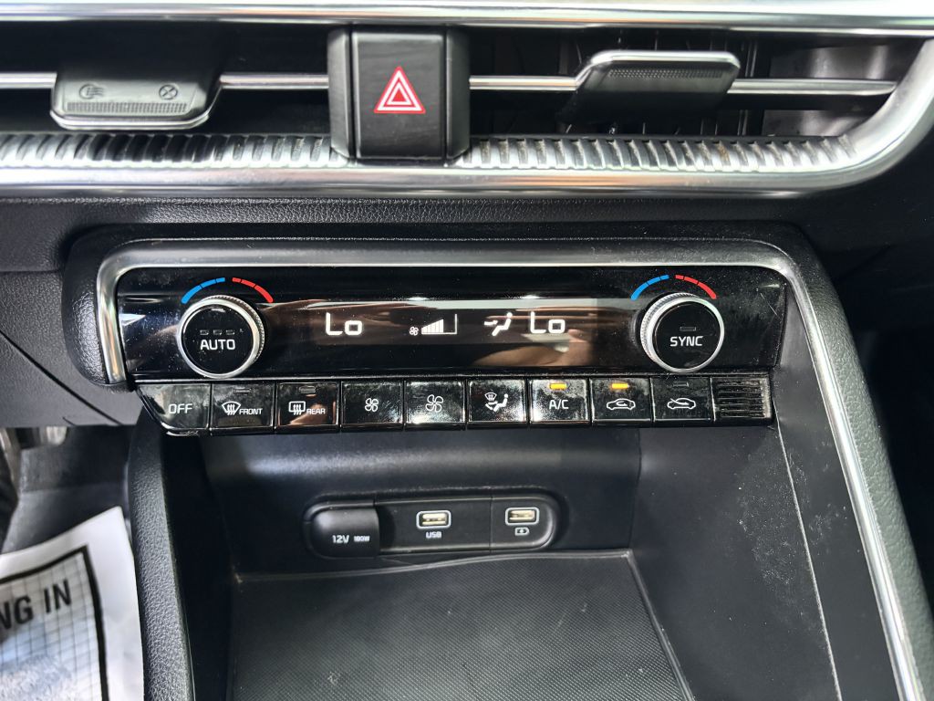 2021 Kia K5 Image 27