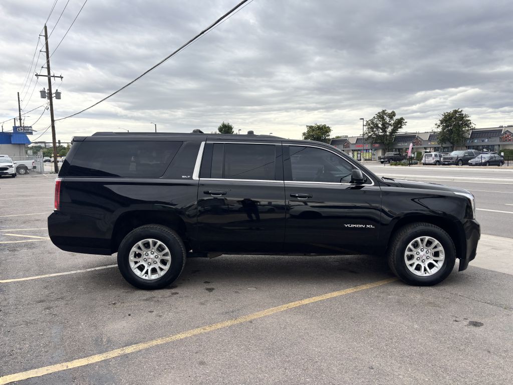 2017 GMC Yukon Image 8