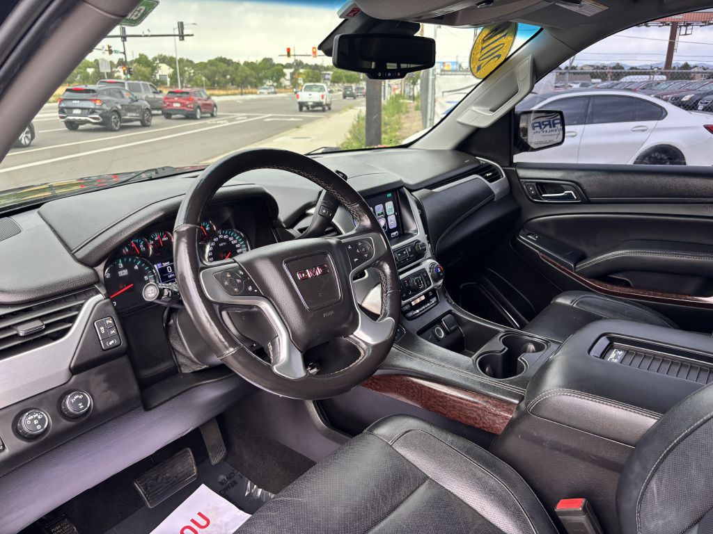 2017 GMC Yukon Image 10
