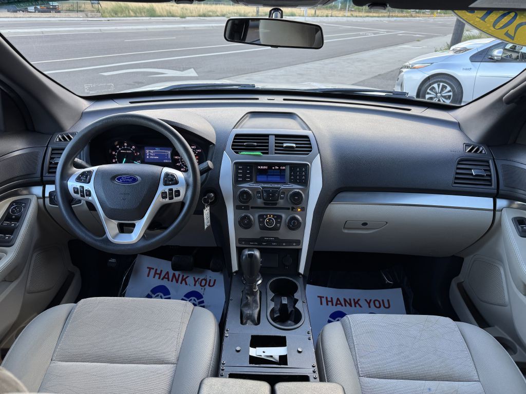 2013 Ford Explorer Image 18