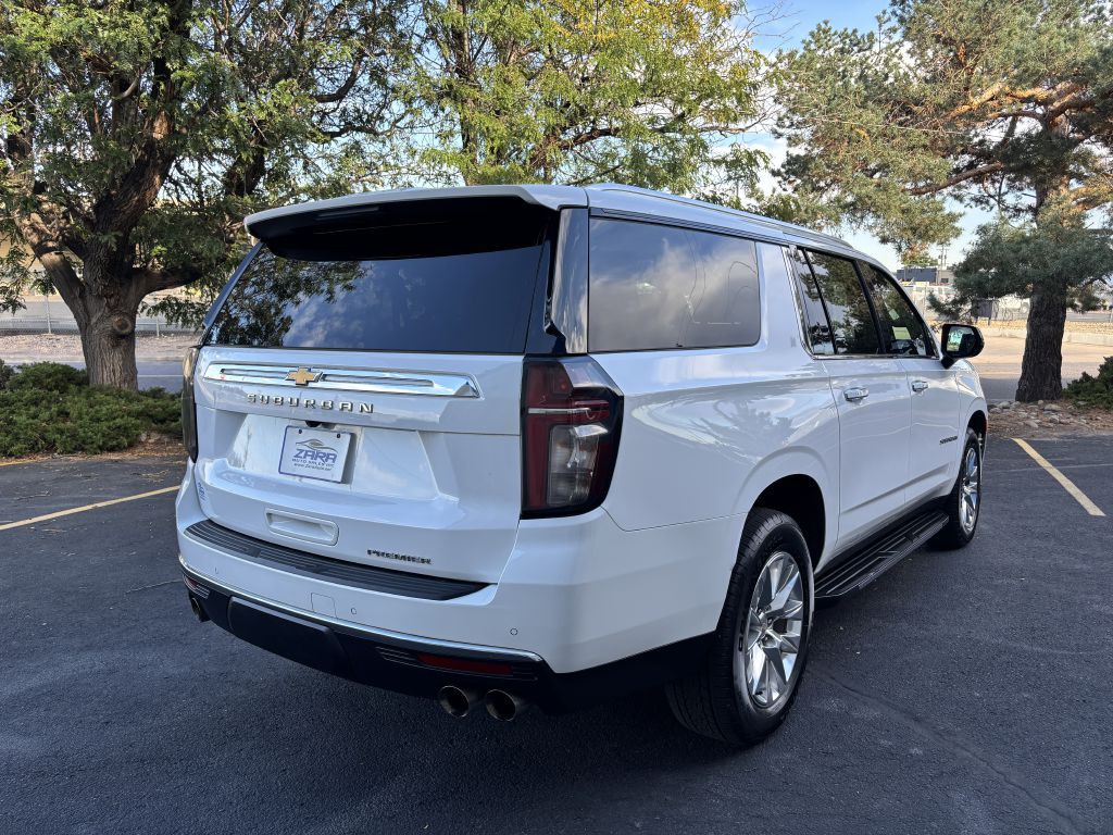 2023 Chevrolet Suburban Image 7