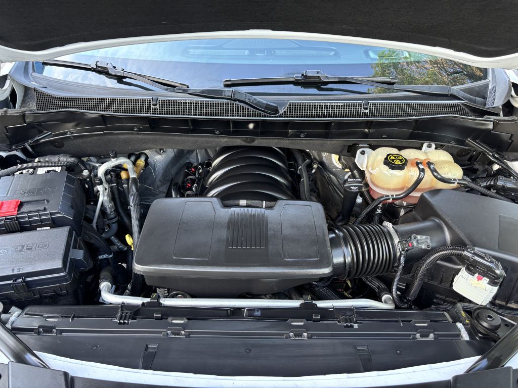 2023 Chevrolet Suburban Image 30