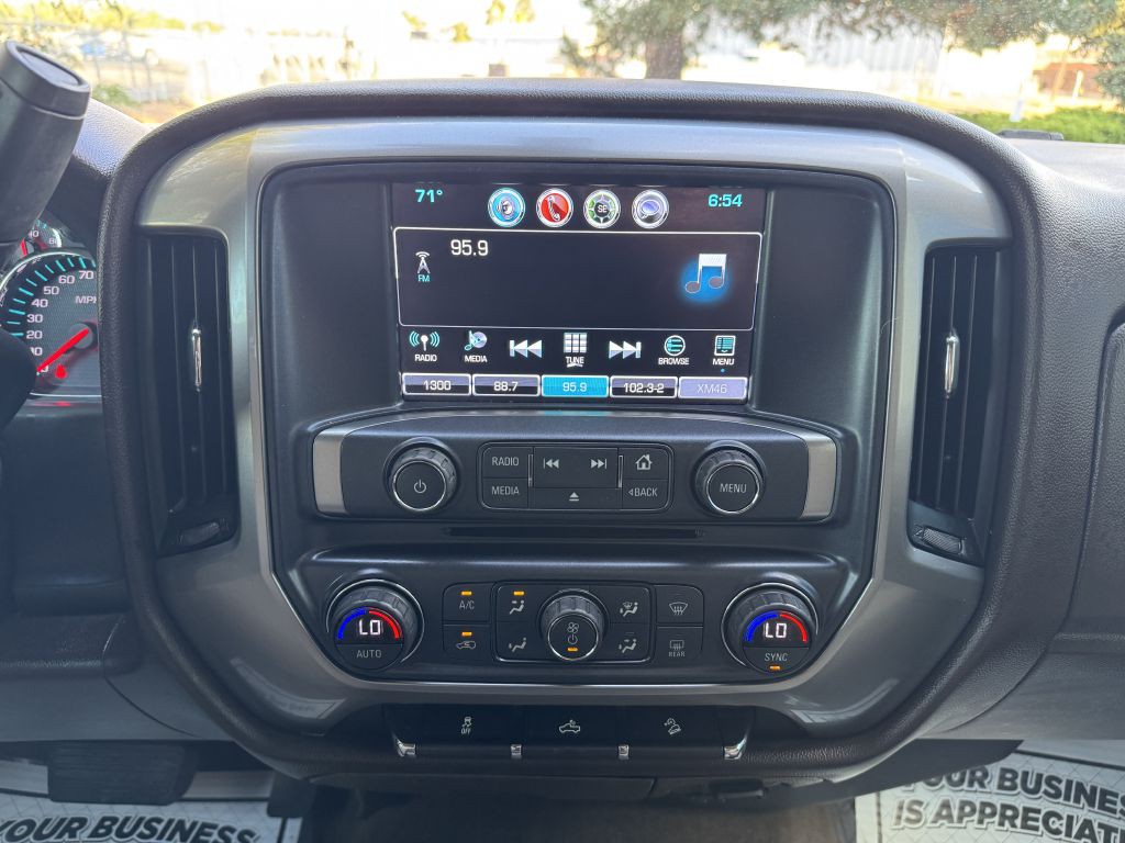 2018 Chevrolet Silverado 1500 Image 18