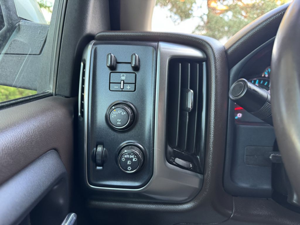 2018 Chevrolet Silverado 1500 Image 21