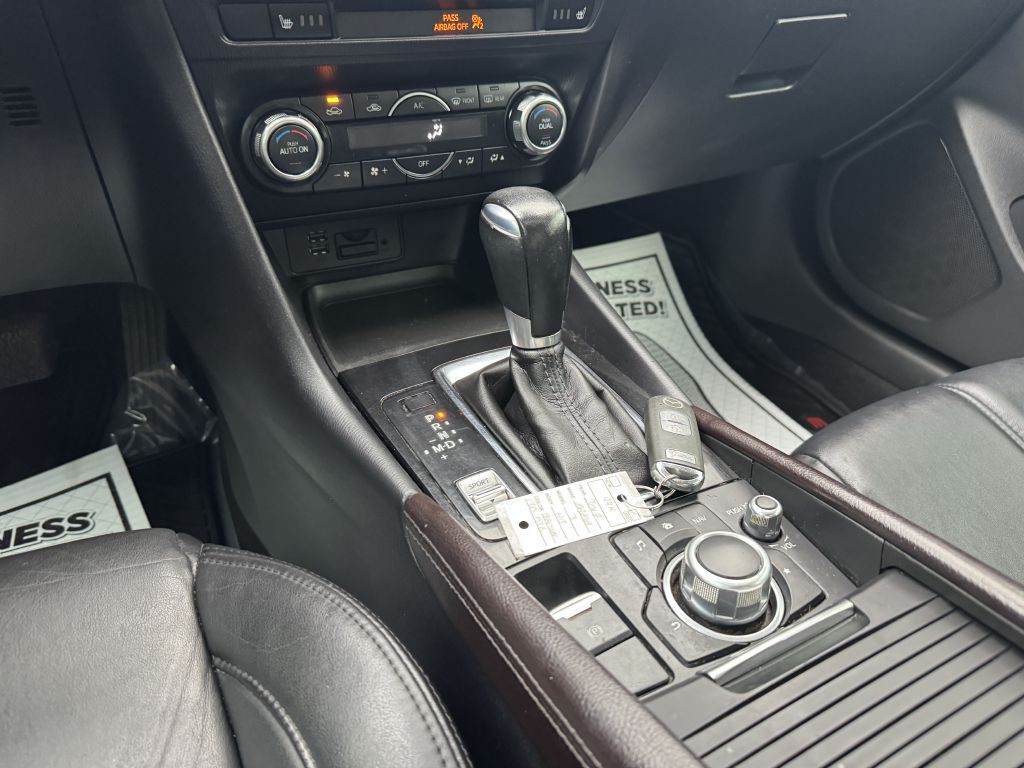 2017 Mazda Mazda3 Image 22
