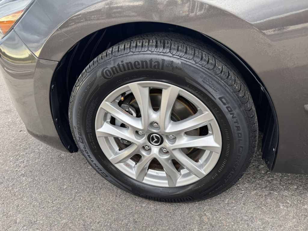 2017 Mazda Mazda3 Image 28