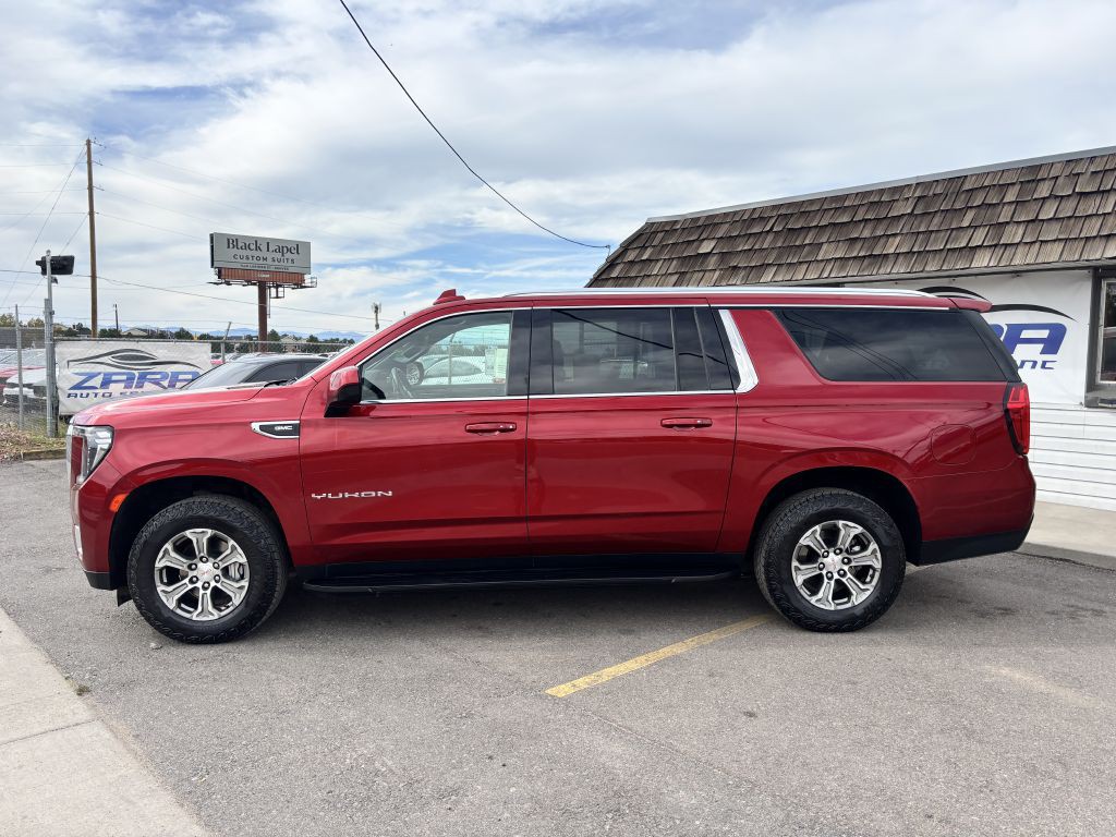 2023 GMC Yukon Image 4