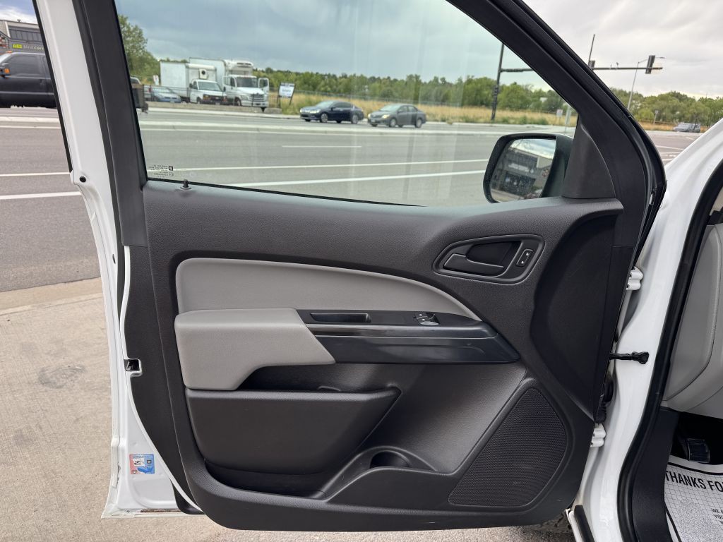 2017 GMC Canyon Image 15