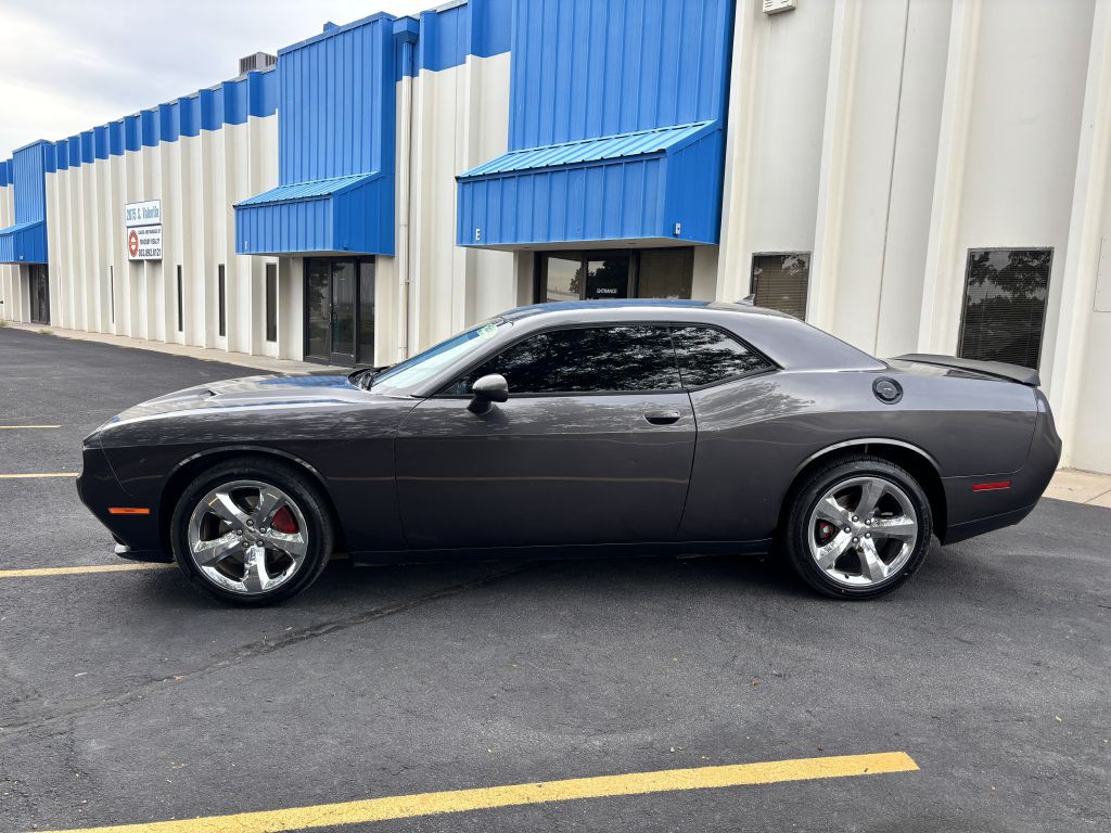 2016 Dodge Challenger Image 4