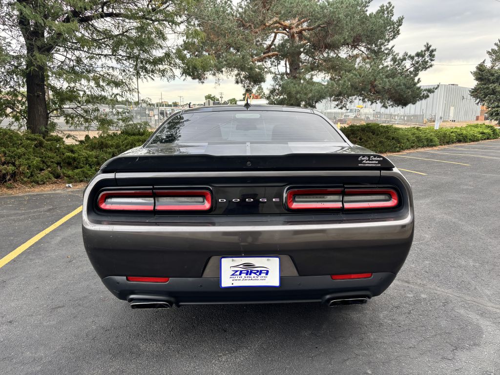 2016 Dodge Challenger Image 6