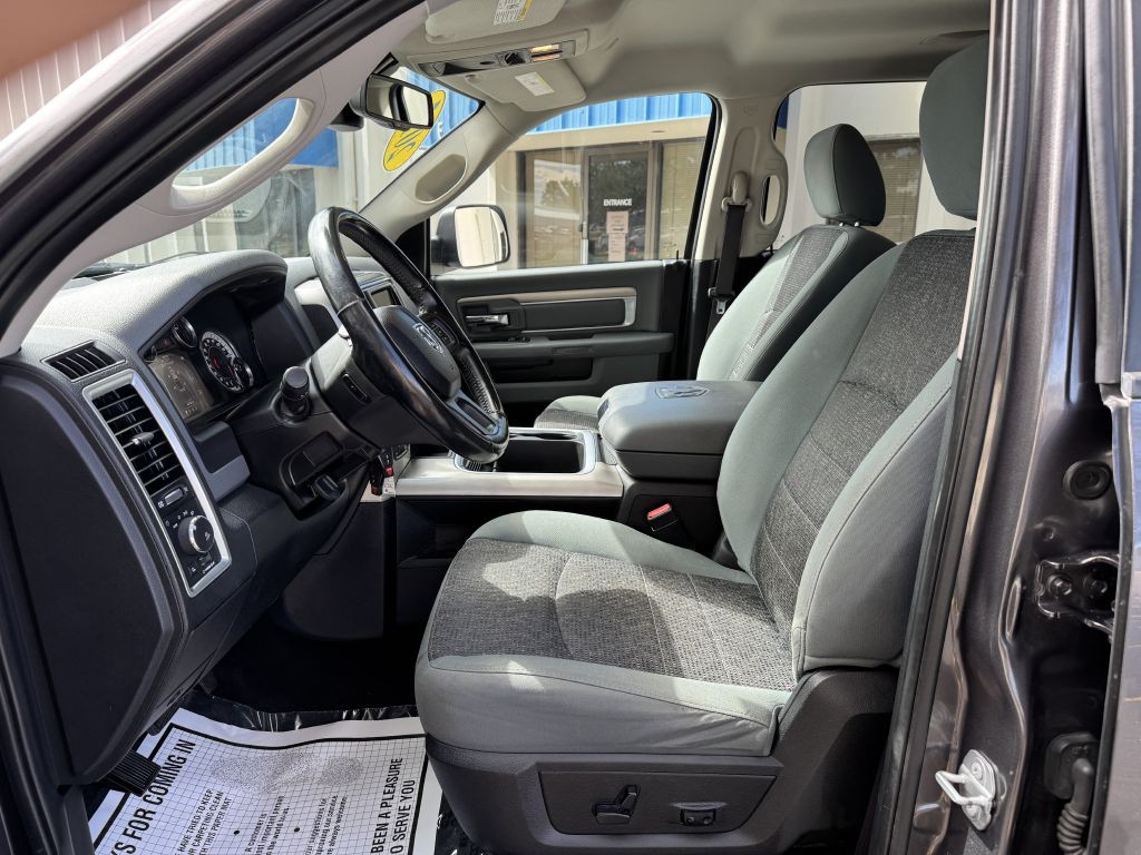 2017 RAM 1500 Image 11