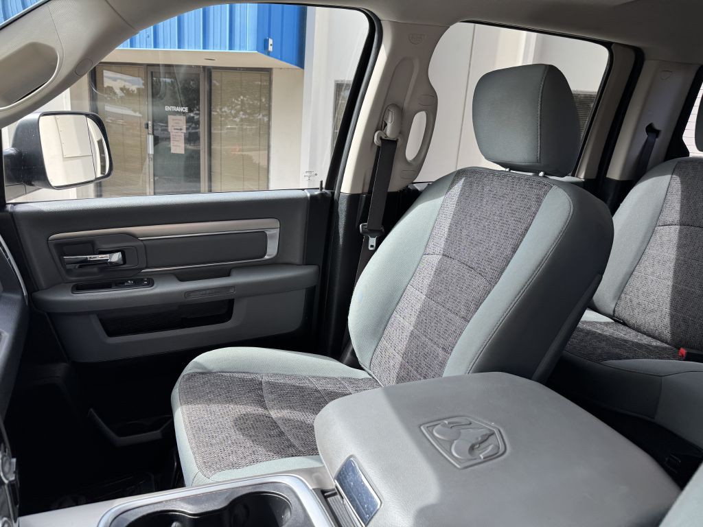 2017 RAM 1500 Image 13