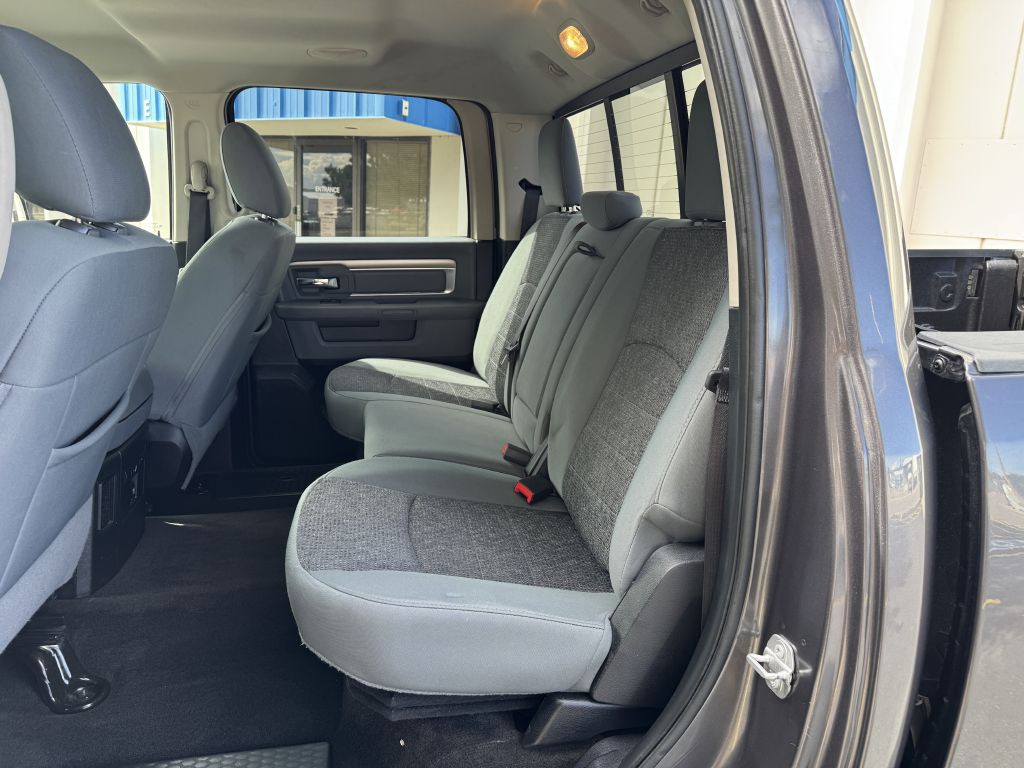 2017 RAM 1500 Image 16
