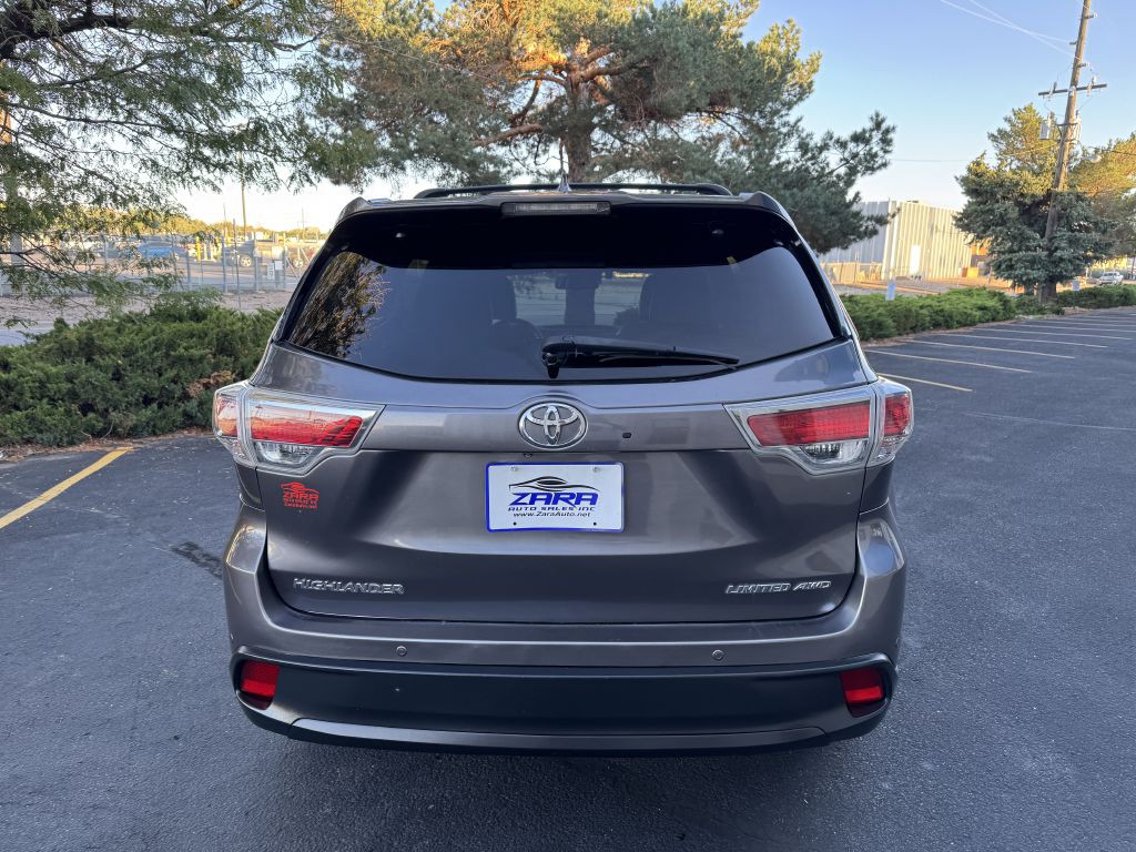 2016 Toyota Highlander Image 6