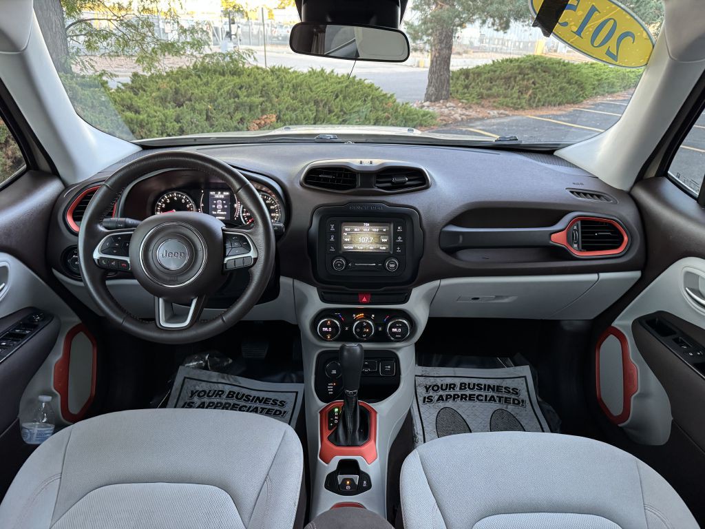 2015 Jeep Renegade Image 17