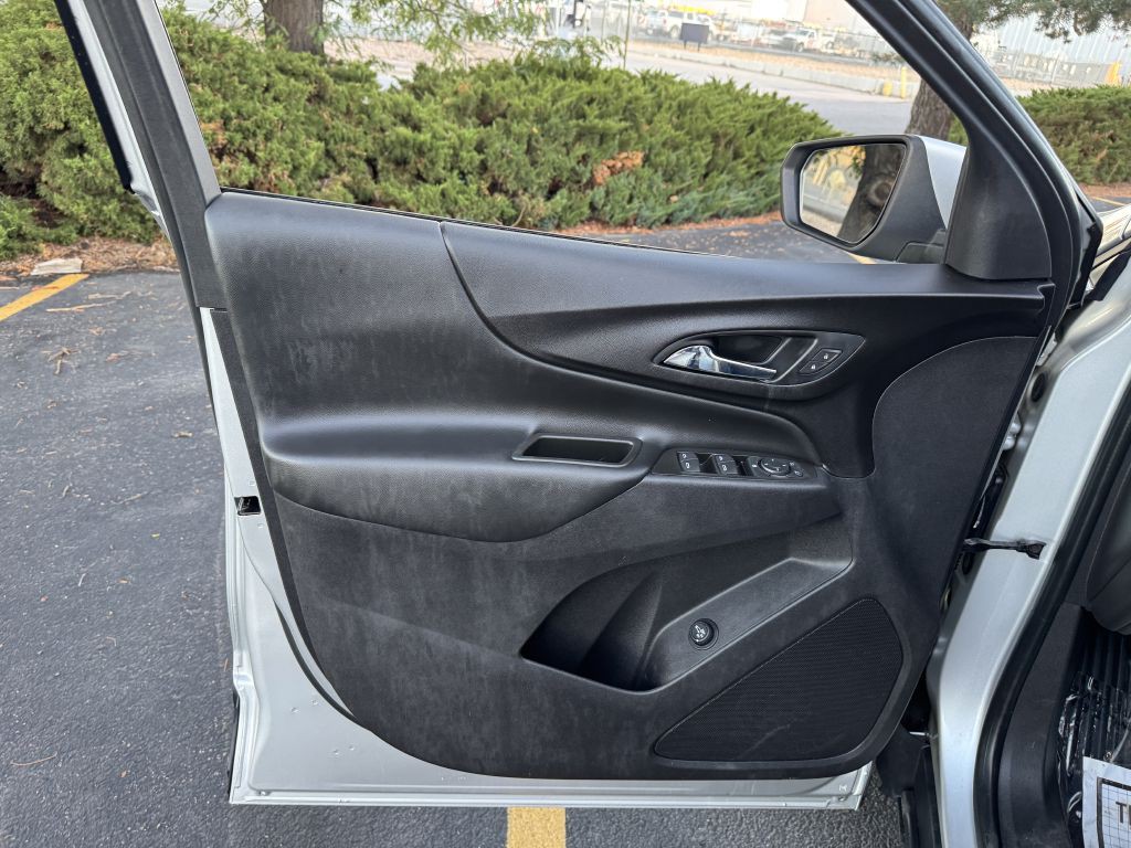 2020 Chevrolet Equinox Image 15