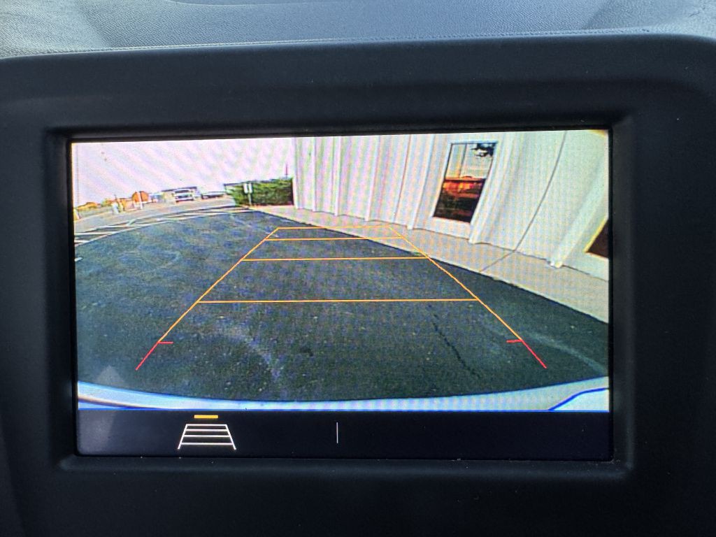 2020 Chevrolet Equinox Image 24