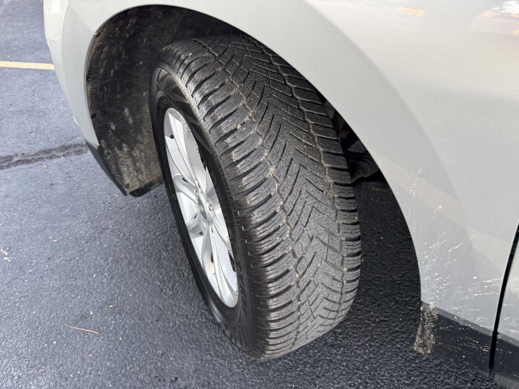2020 Chevrolet Equinox Image 30