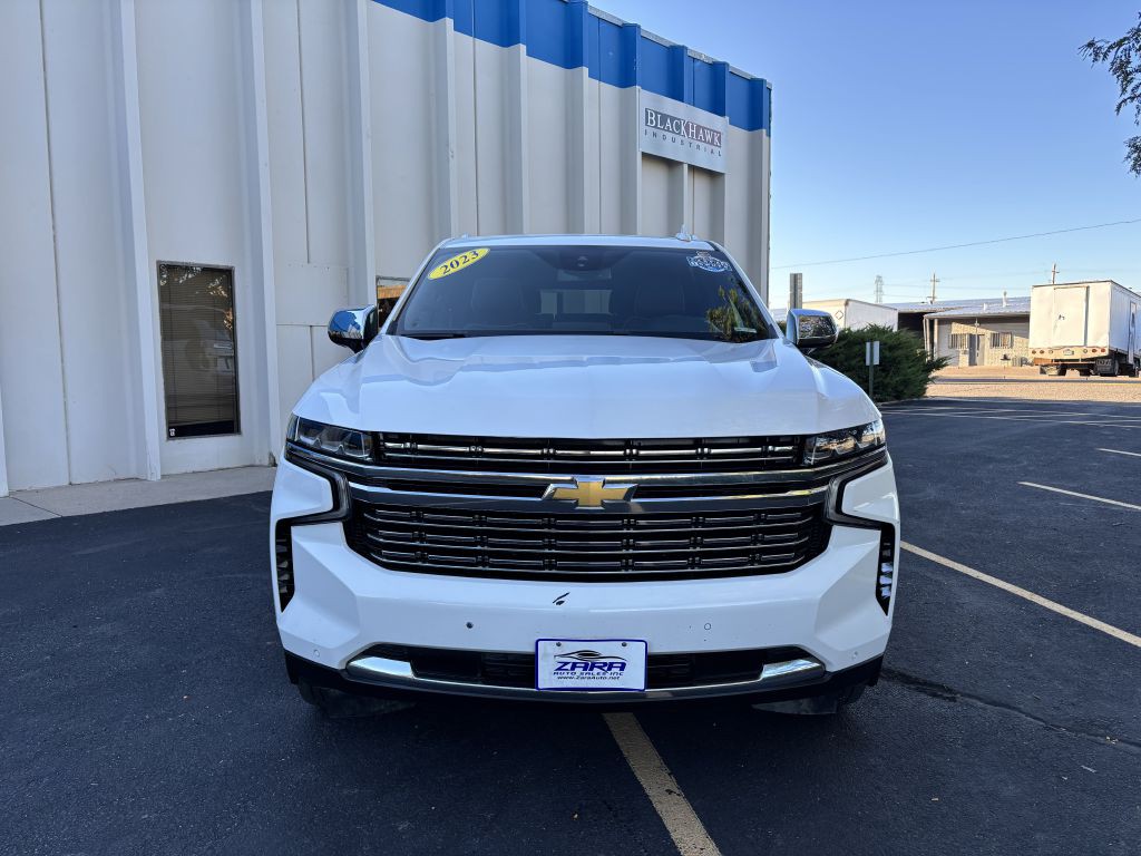 2023 Chevrolet Suburban Image 2