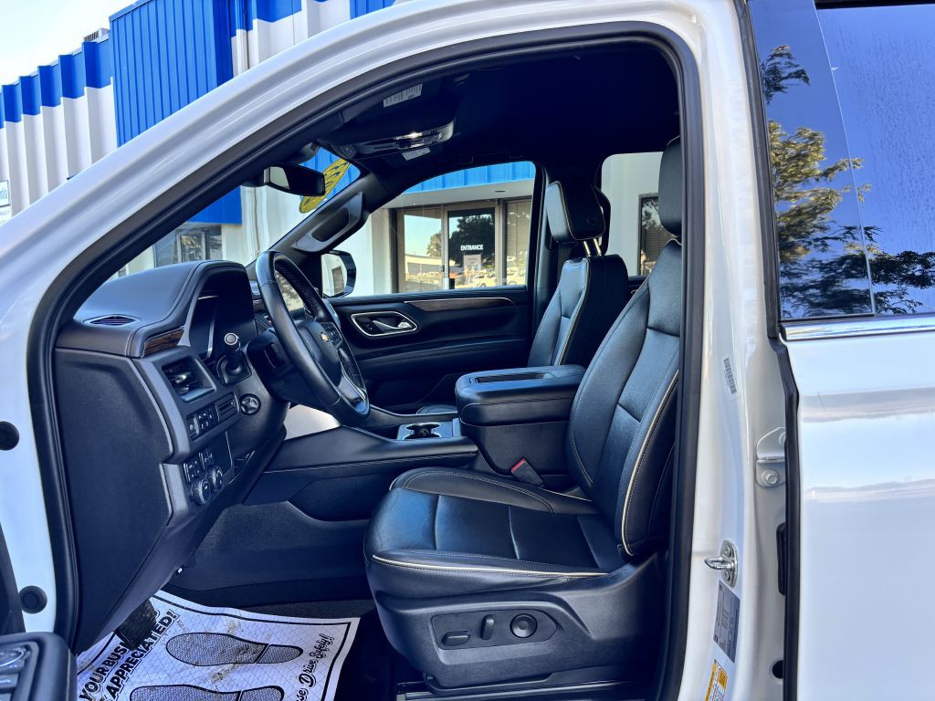 2023 Chevrolet Suburban Image 11