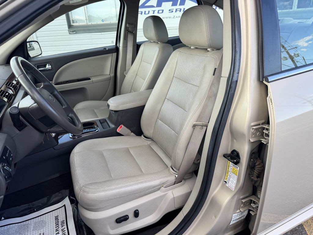 2008 Ford Taurus Image 12