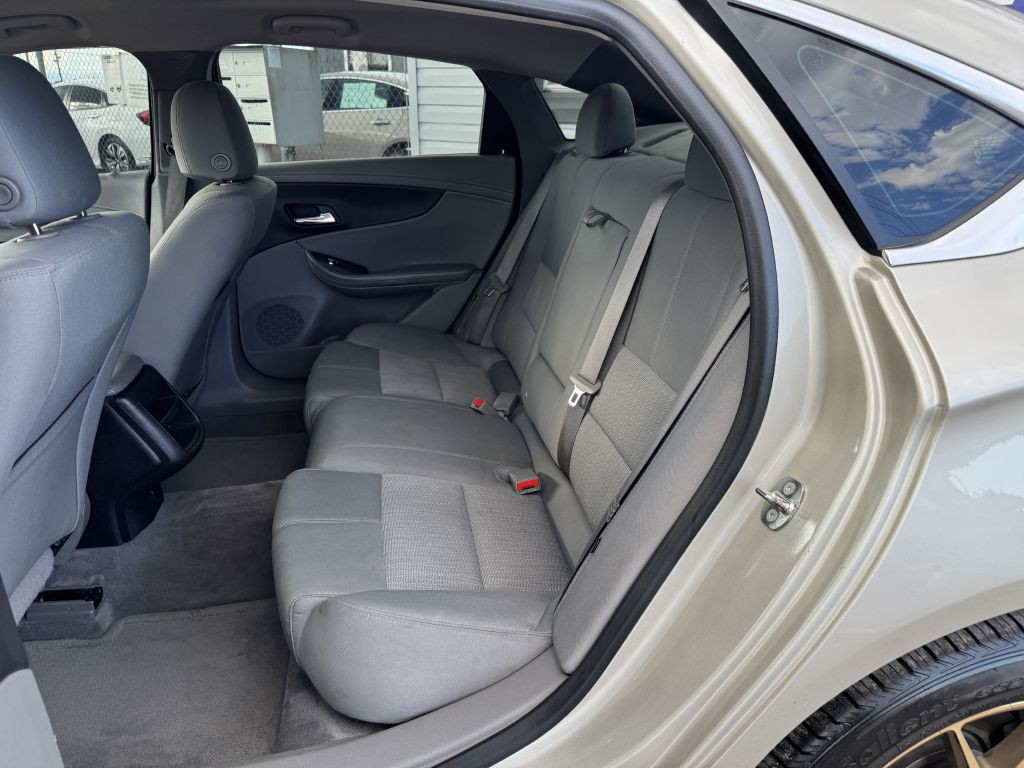 2015 Chevrolet Impala Image 16