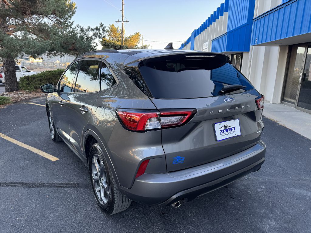 2023 Ford Escape Image 5