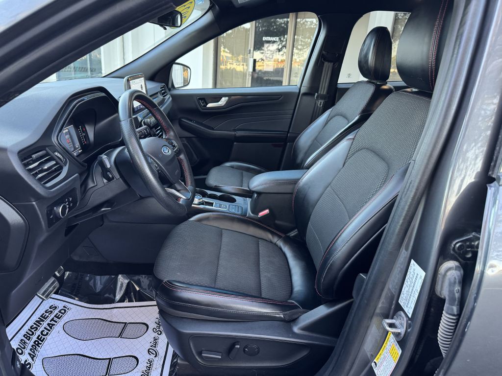 2023 Ford Escape Image 11