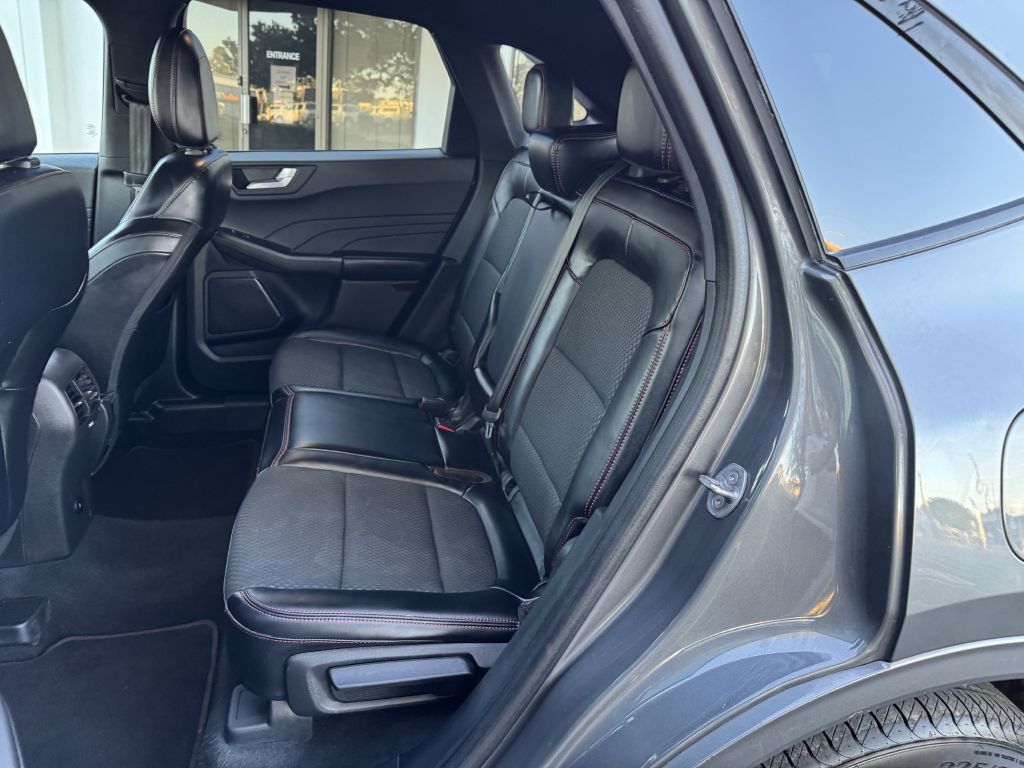 2023 Ford Escape Image 16