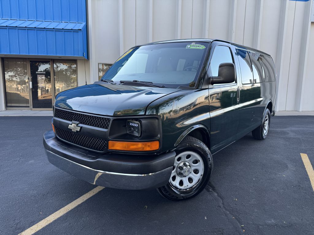 2012 Chevrolet Express Image 1