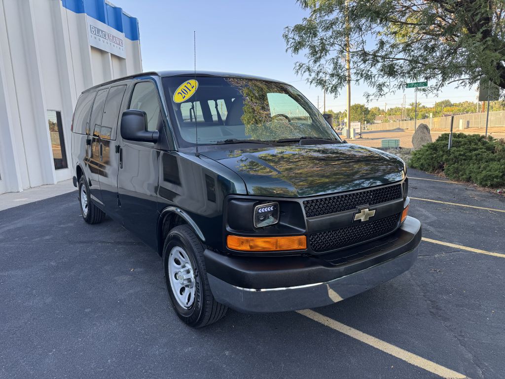 2012 Chevrolet Express Image 9