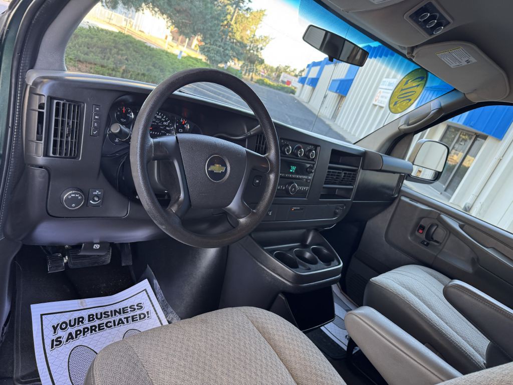 2012 Chevrolet Express Image 14