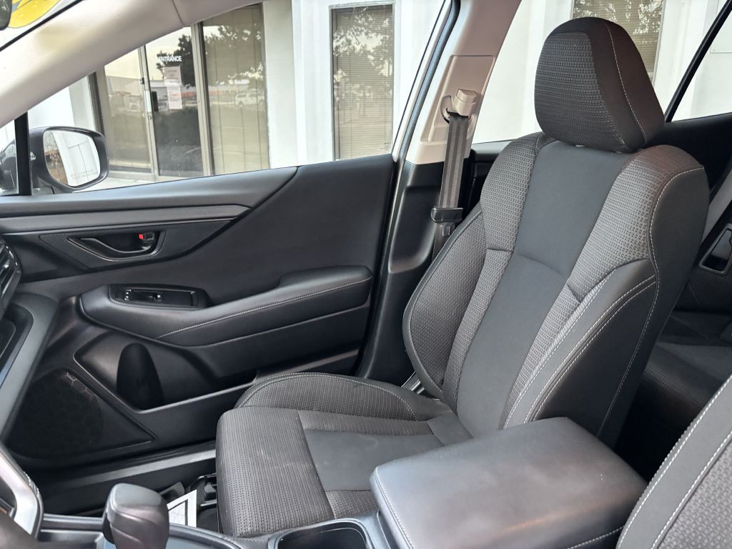 2021 Subaru Outback Image 13